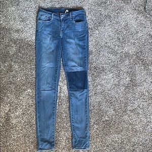 Levi’s Jeans